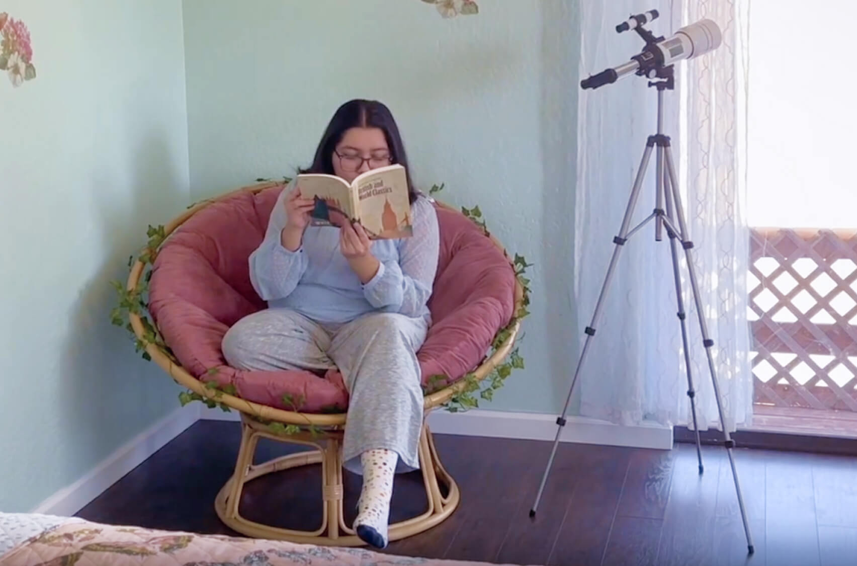 Mia image 38 (name Explore career)